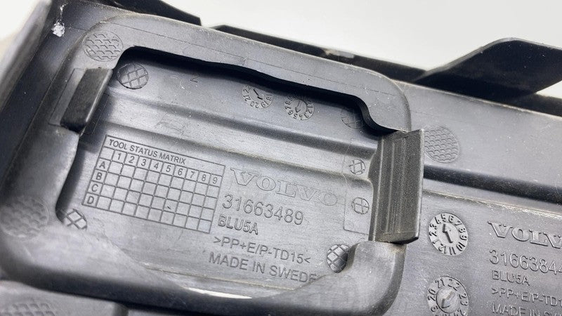 31663519 ⭕ 2019-2023 Volvo XC90 Front Passenger Side Lower Outer Grille Right 31663844