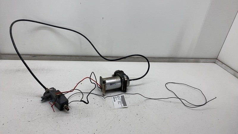 ⭕2014-2021 Ram ProMaster 2500 VIAIR Compressor Part Number 10003 12 Volt 21 Amps