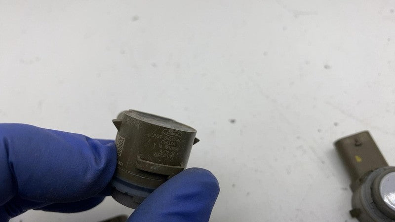 ⭕ 21-24 Ford Mustang Mach-E Rear Bumper Parking Assist Sensor x6 JU5T-