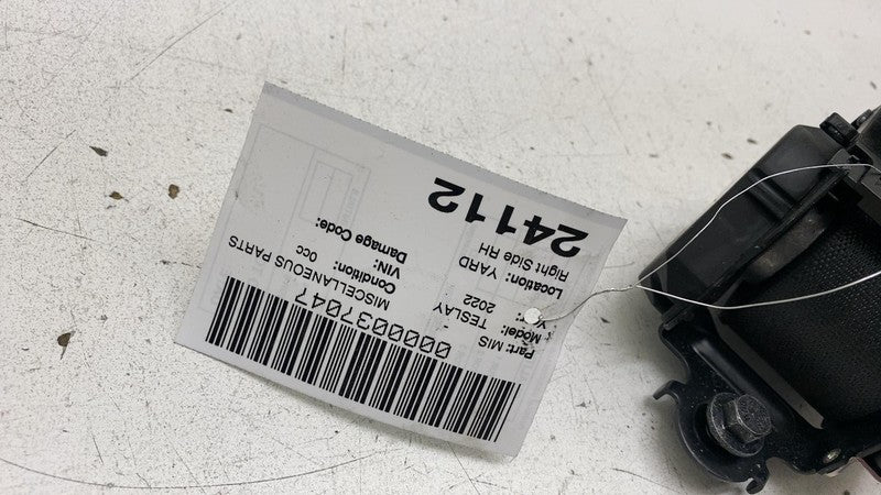161650001C ⭕ 2020-2023 Tesla Model Y Rear Right 2nd Row Seat Belt & Retractor 1616500-01-C