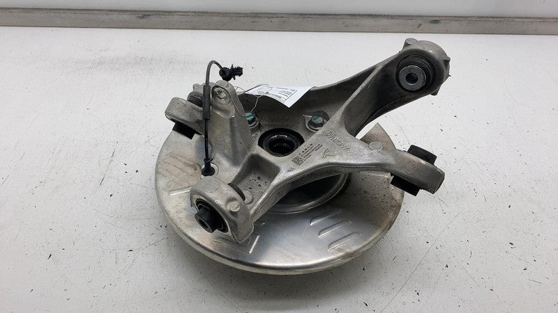 ⭕ 17-23 Model 3 Rear Right Spindle Knuckle Dust Shield + Wheel Hub 104