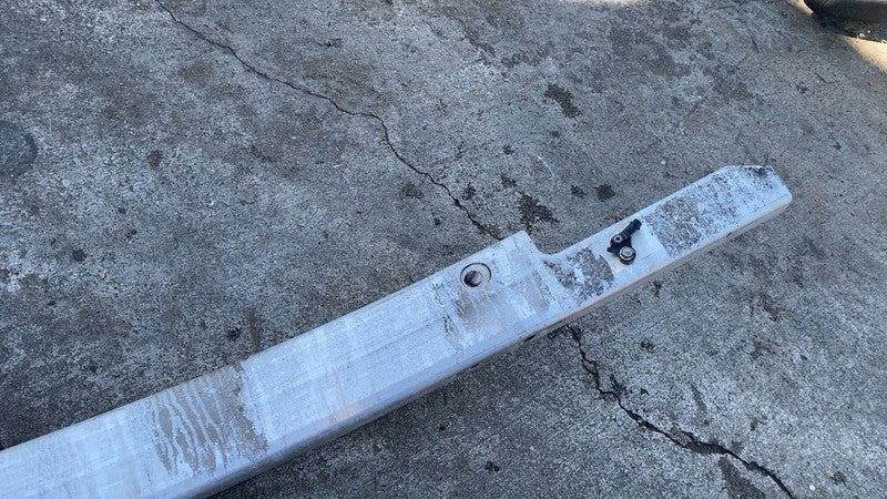 1104667-00 2017-2023 Tesla Model 3 M3 Front Bumper Reinforcement Impact Beam Bar Rebar Assy