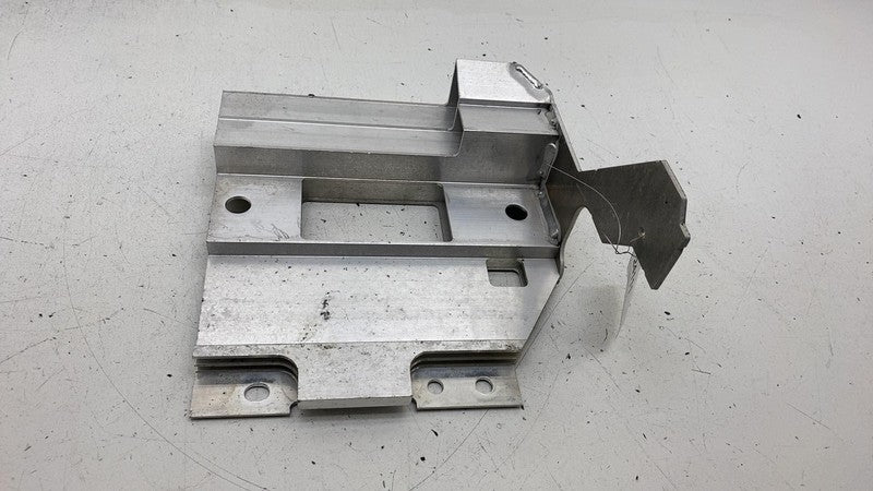 ⭕ 2014-2021 BMW i3 Front Left Driver Side Fender Holder Support Bracket Assembly