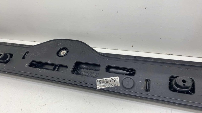 68227987A ⭕ 17-25 Chrysler Pacifica Driver Roof Rail Rack Luggage Carrier Left 68227987A
