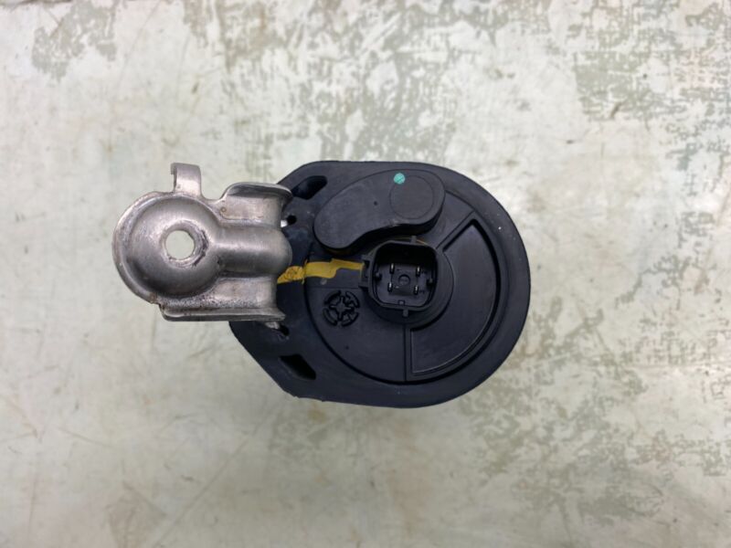 2016-2020 Tesla Model X MX Auxiliary Coolant Water Cooling Pump 1054529-00-G OEM
