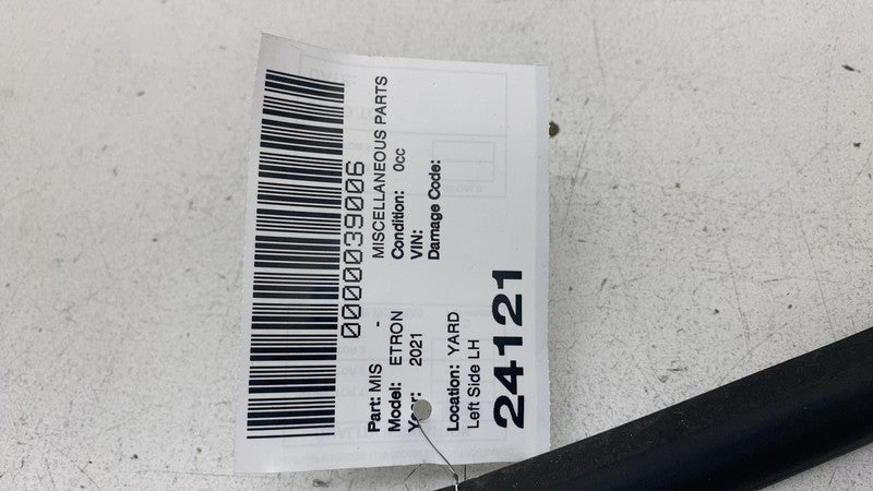 4KE 839 119 ⭕ 2019-2023 Audi E-Tron Rear Left Side Door Rearward Weatherstrip Seal 4KE839119