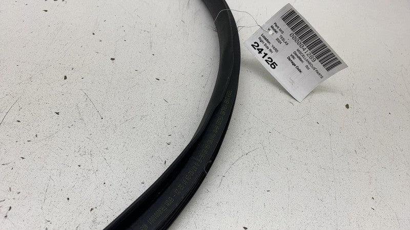 191098600D ⭕ 24-25 Model 3 Rear Right Primary Body Weatherstrip Rubber Seal RH 1910986-00-D