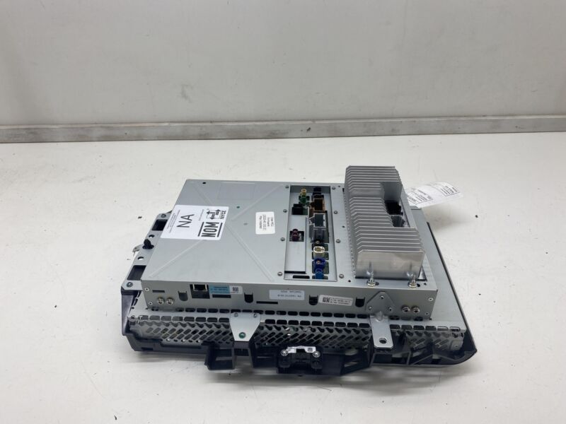 145073700B 2018-2021 Tesla Model S Touchscreen Media Control Unit MCU-2 Intel Update Screen