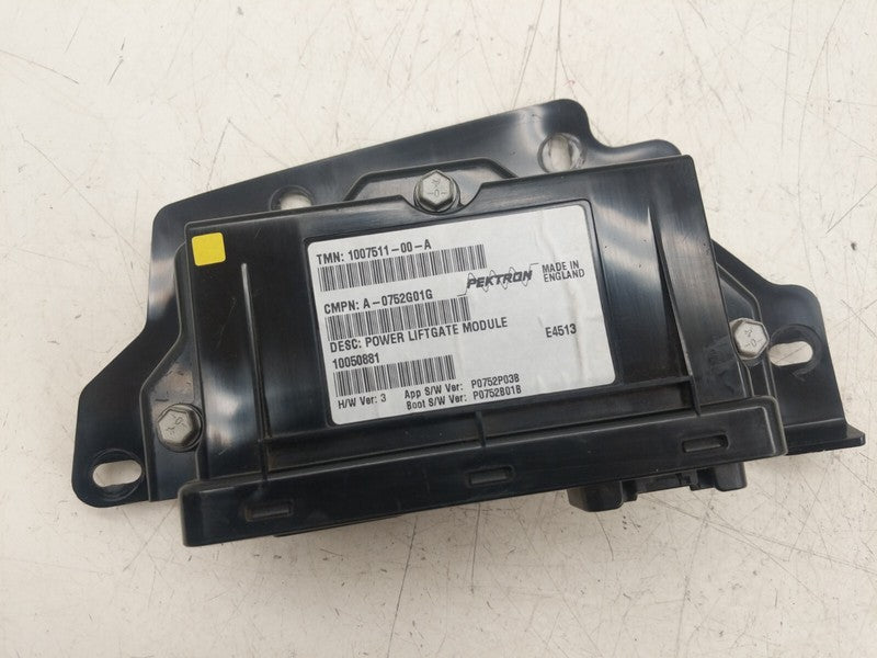 1007511 00 A ⭕ 12-20 S Parking Brake & Trunk Liftgate Control Module w/ Bracket 1007511-00-A