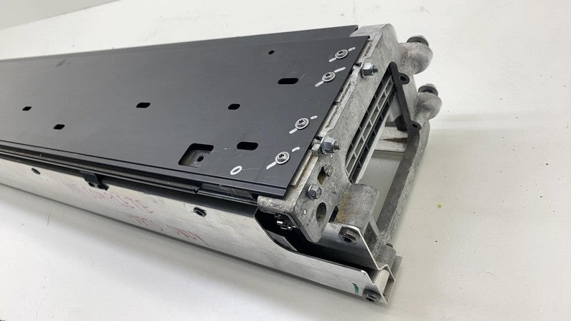 C400000379-G ⭕ 2022-2024 Rivian R1T Electric Tonneau Cover Assy C400000379-G (FOR PARTS ONLY)