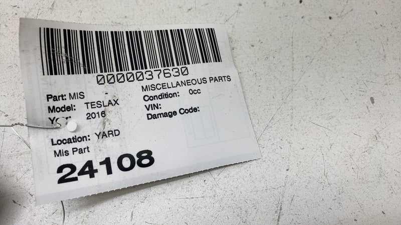 103236400C ⭕ 2016-2020 Tesla Model X Right B-Pillar Applique Glass w/ Seal RH 1032364-00-C
