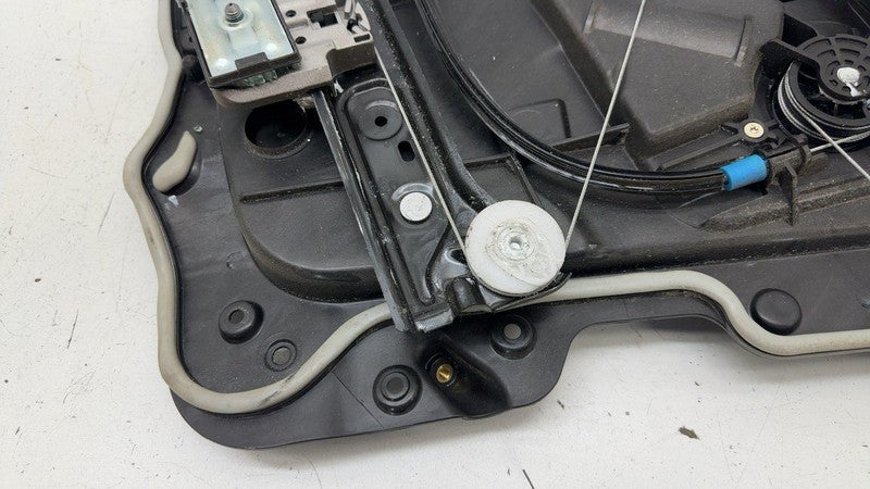 109662398L ⭕ 2017-2023 Tesla Model 3 Rear Right Door Window Regulator & Motor 1096623-98-L