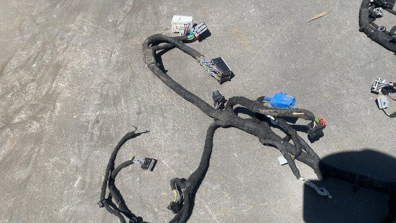 LJ8T14D202AB ⭕ 21-23 Ford Mustang Mach-E Dash Instrument Panel Wiring Harness LJ8T-14D202-AB