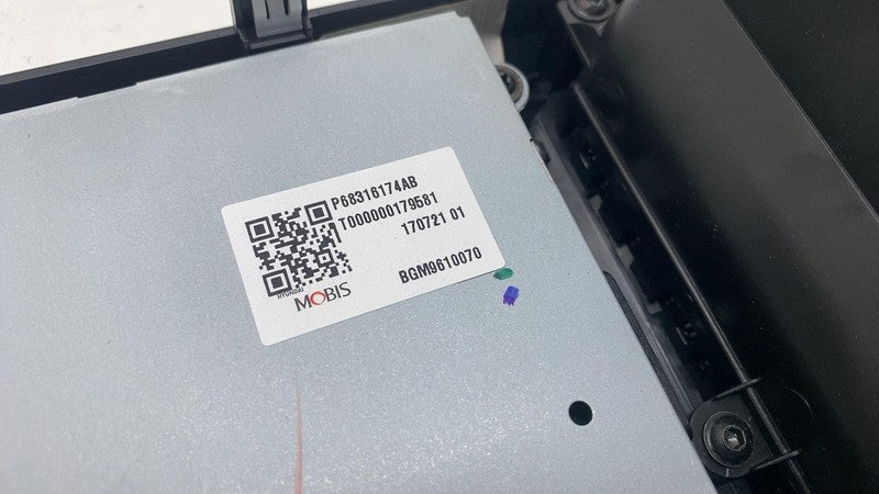 ⭕ 18-20 Chrysler Pacifica 8.4" Multimedia Radio Touch Screen Display 6