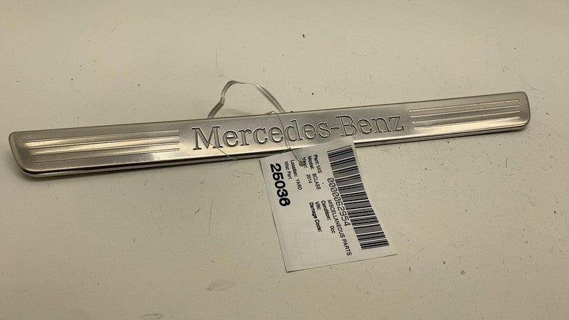 A2466805300 ⭕13-19 Mercedes-Benz B-Class W242 Front Left or Right Door Sill Trim A2466805300