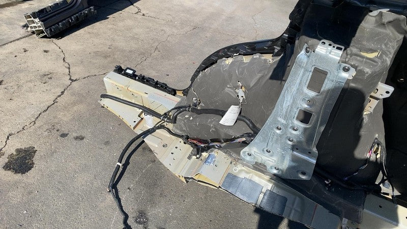 ⭕16-20 Tesla Model X MX Rear Right Quarter Fender Frame Panel Cutout Gray - PMNG