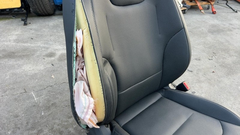 2022 2023 2024 Kia EV6 Front Passenger Seat w/ Headrest Right Perforated Black