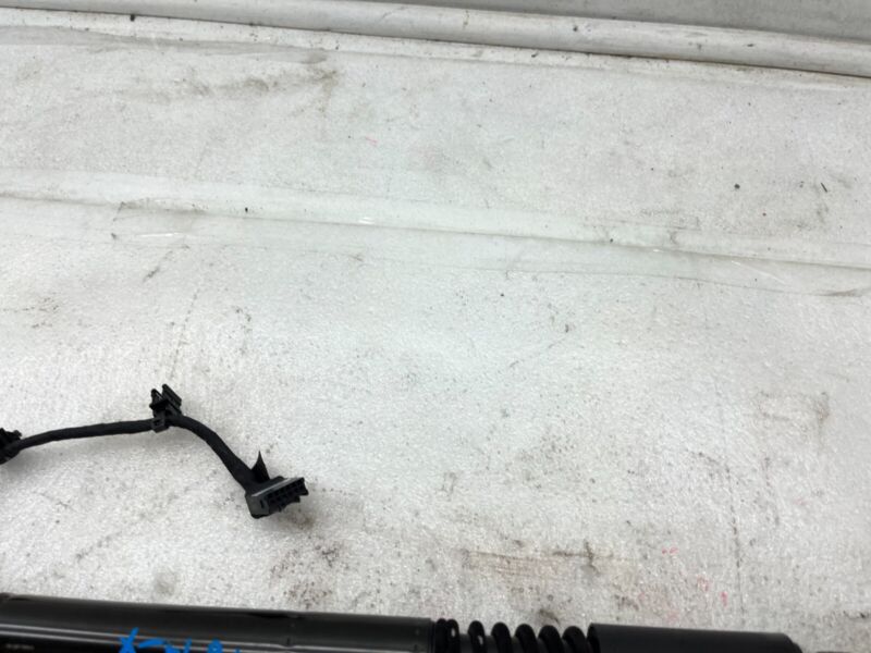 1063441 00 C ⭕16-22 Model X Rear Left/Right Secondary Falcon Door Lift Gas Strut 1063441-00-C