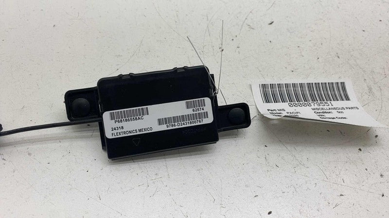 68186558AC ⭕ 17-25 Chrysler Pacifica Antenna Remote Start & Keyless Entry Module 68186558AC
