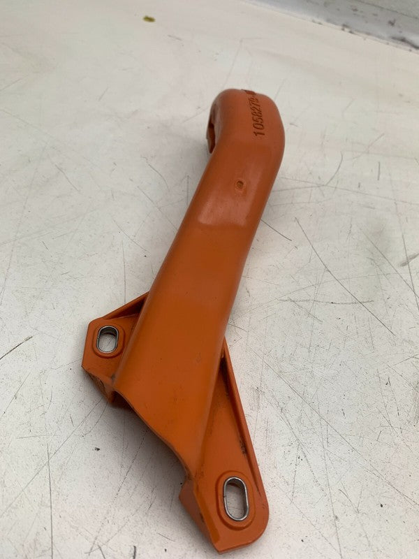 1058279-00-B ⭕15-21 Tesla Model S X Rear Right HV Charger Port Cable Guide Cover 1058279-00-B