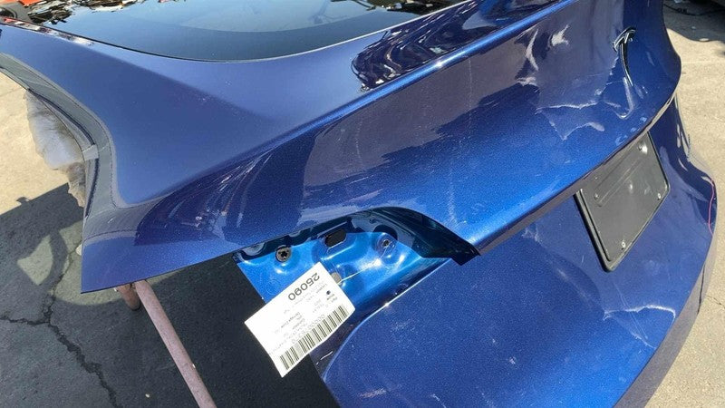 ⭕ 2020-2024 Tesla Model Y Liftgate Hatch Trunk Lid Tailgate Shell Assy