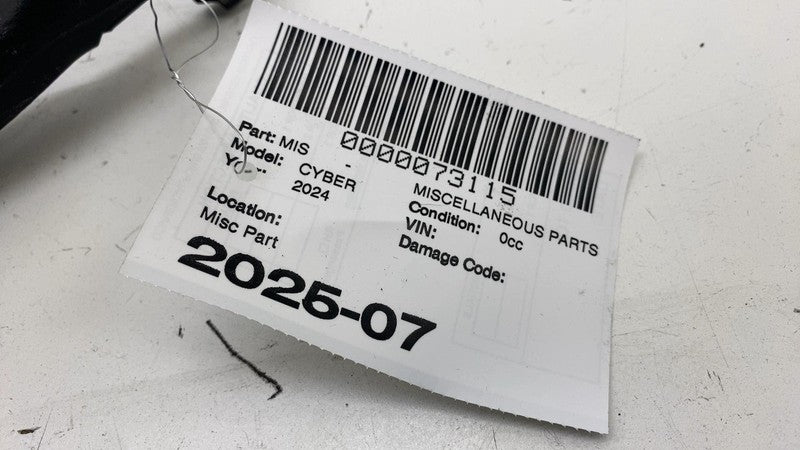 ⭕ 2024 Tesla Cybertruck Front Right Side Subframe Recovery Tow Hook 12