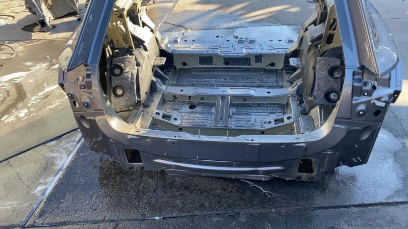 ⭕ 19-22 Audi e-Tron Q5 Prestige Rear Quarter Panel Structural Frame Gray LZ7F