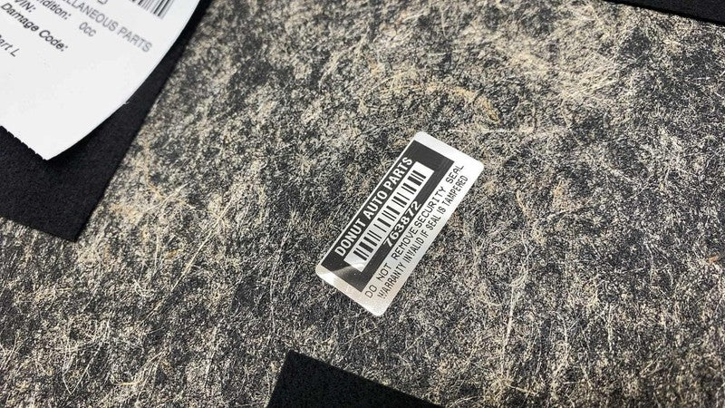 ⭕ 24-25 Model 3 M3 Front Left or Right 1st Row Seatback Panel Shell 18