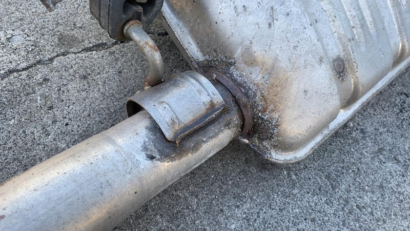 ⭕ 2017-2024 Chrysler Pacifica Exhaust Muffler Pipe & Resonator FWD Assembly OEM