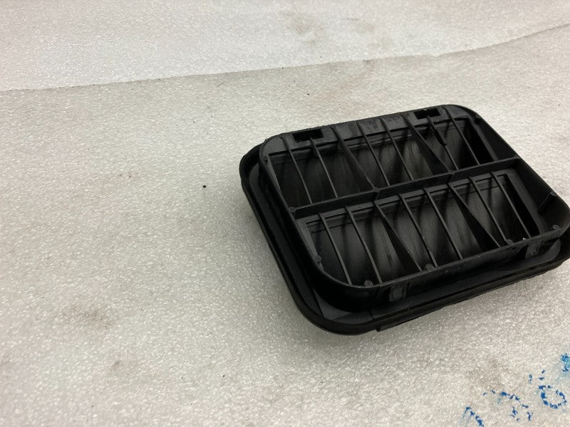 ⭕ 12-20 Tesla Model S Rear Quarter Panel Rubber Flap Extractor Air Vent Grille