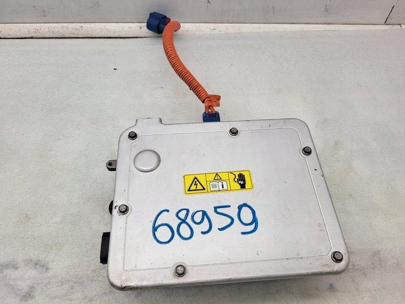 102884301A ⭕ 12-15 Tesla Model S Front High Voltage Distribution Junction Box 1028843-01-A