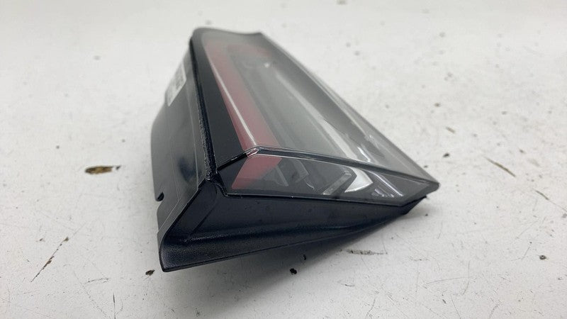 ⭕ 17-23 Model 3 Rear Left Inner Taillight LED Tail Lamp (3-Pin) LH 107
