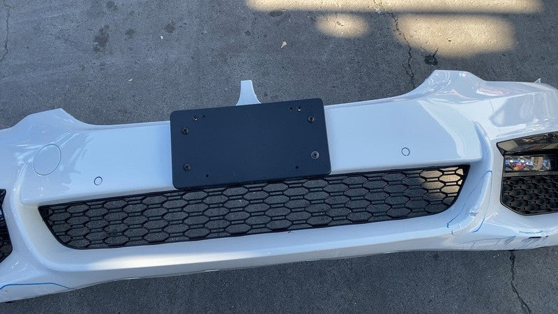 2018-2020 BMW 530e Front Bumper Cover Assy w Park Sensor & Park Light White 300