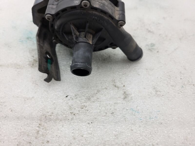 2012-2015 Tesla Model S MS Auxiliary Water Coolant Battery Cooling Pump Assembly