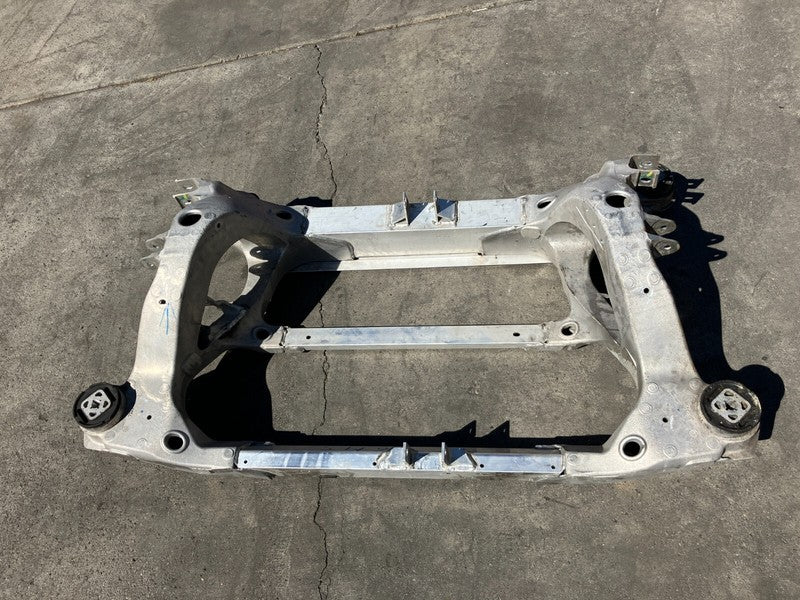 100982500A 2016-2020 Tesla Model S MS Rear Suspension Subframe Cradle Crossmember Assembly