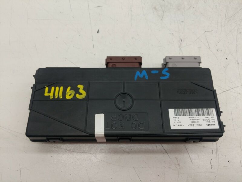1011838 00 H 2012-2020 Tesla Model S MS Driver Seat Memory Control Module Left 1011838-00-H