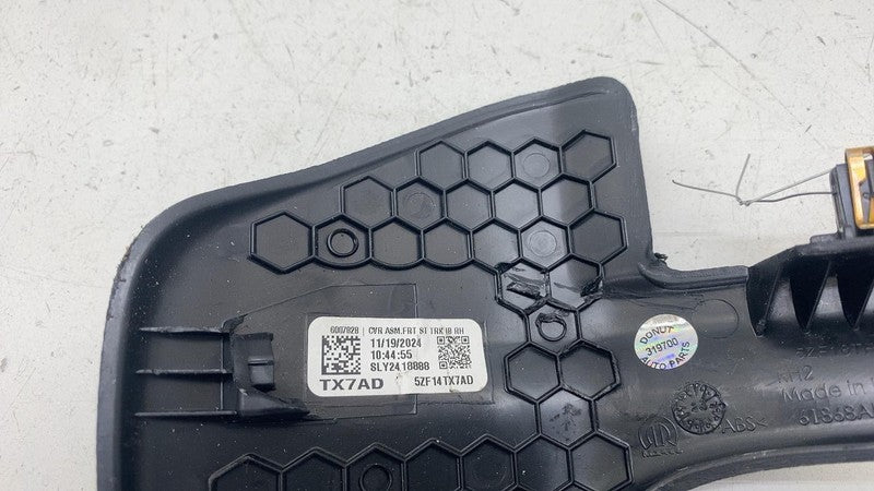 5ZF14TX7AD ⭕ 19-25 Ram 1500 Front Passenger Inboard Seat Track Rail Cover Right 5ZF14TX7AD