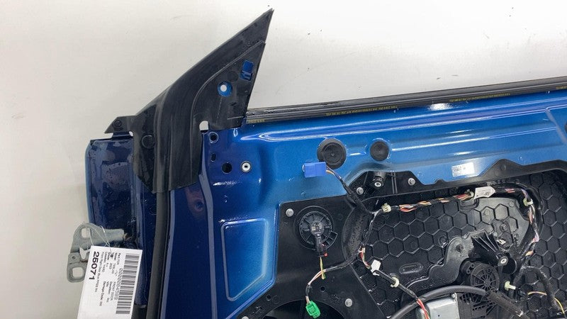 ⭕ 2021-2023 Tesla Model 3 Front Passenger Side Door Shell Panel Right