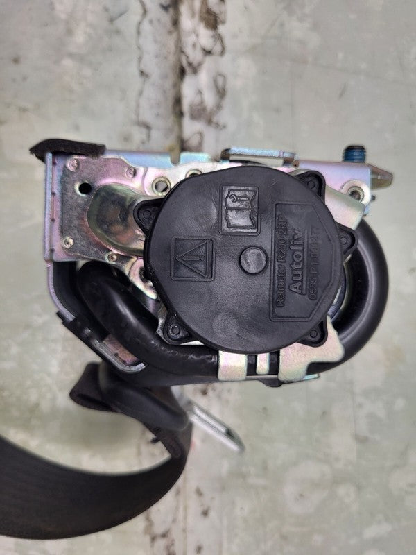 108128101D ⭕17-23 Tesla Model 3 Rear Left or Right 2nd Row Seat Belt Retractor 1081281-01-D