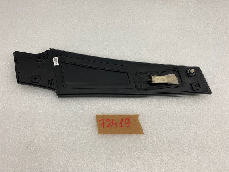 109230700G ⭕ 16-20 Model S Passenger B-Pillar Glass Applique w/ Camera Right 1092307-00-G