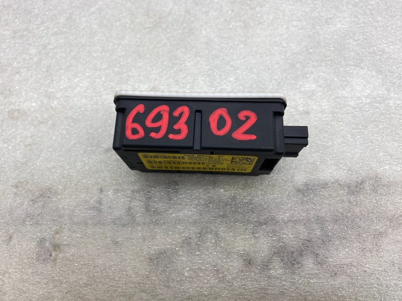 103460100A ⭕ 12-20 Tesla Model S Tire Pressure Monitor System Control Module 1034601-00-A