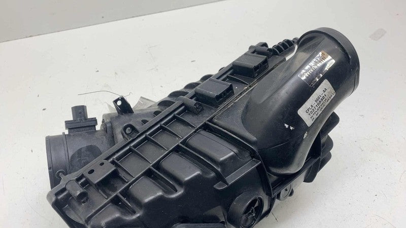 ⭕ 2014-2017 Range Rover Sport Left Engine Air Filter Cleaner Box LH CP