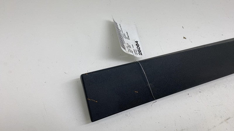 31672656 ⭕ 21-24 Polestar 2 Front Passenger Right Door Lower Trim Panel Molding 31672656