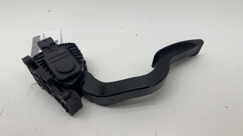 ⭕ 2017-2023 Tesla Model 3 Front Accelerator Pedal Throttle Sensor Pad