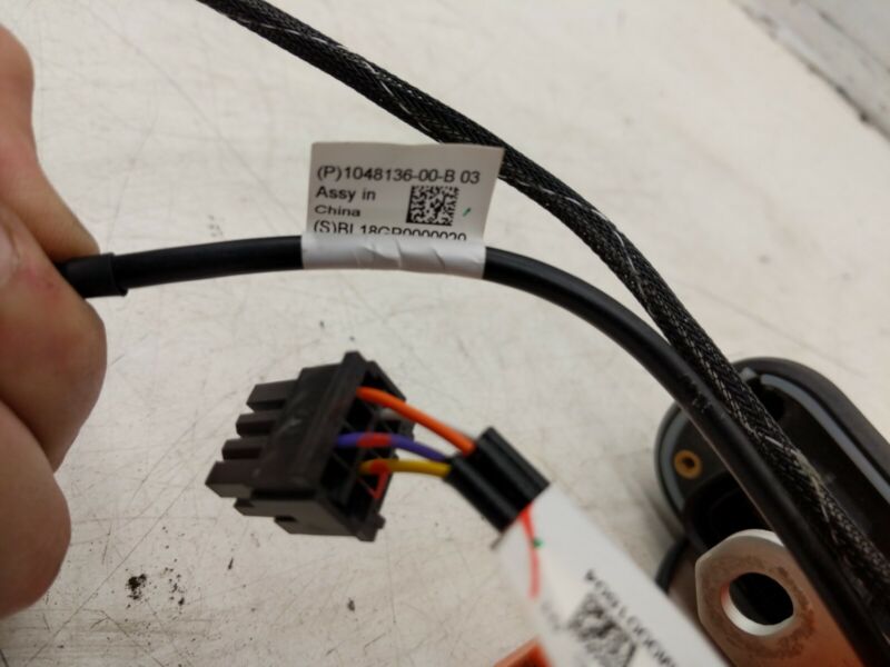 1099841 00 A 2016-2020 Tesla Model S MS X MX Rapidmate High Voltage Battery HV Ancillary Unit