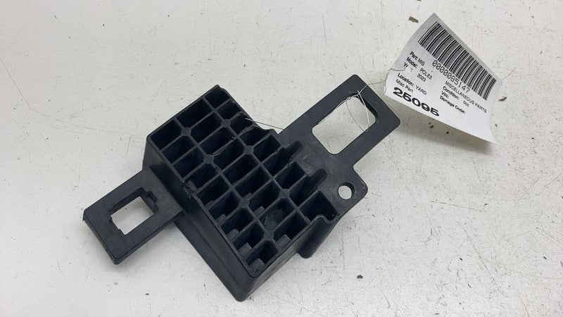 31563676 ⭕ 21-24 Polestar 2 Front Passenger Side Bumper Absorber Bracket Right 31563676