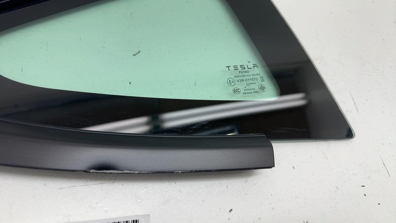 151497900C ⭕24-25 Model 3 Rear Passenger Side Quarter Fixed Window Glass Right 1915484-01-C