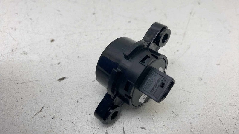 ⭕ 2020-2024 Tesla Model Y Rear Trunk Lid Release Open Switch Button 15