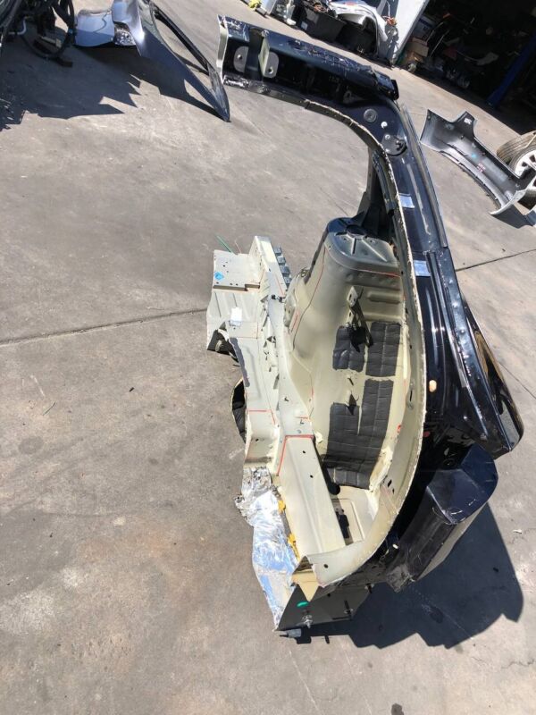Does Not Apply 2016-2020 Tesla Model X Rear Passenger Quarter Fender Frame Panel Cut Out Right