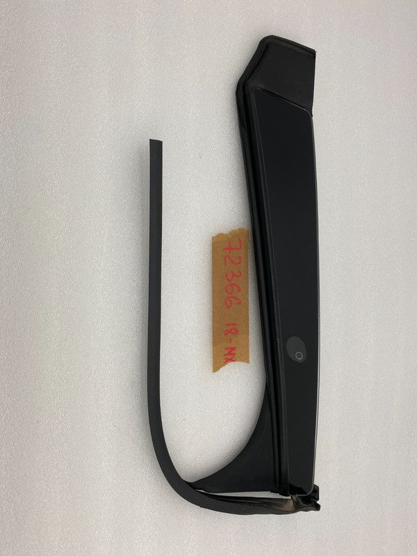 108390200B ⭕16-20 Tesla Model X Right B-Pillar Applique Trim Molding w/ Camera 1092312-98-E